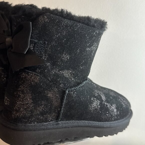 UGG Women's Mini Bailey Bow Glimmer Black Boots size 7 New No Box 1125795 - Picture 5 of 9